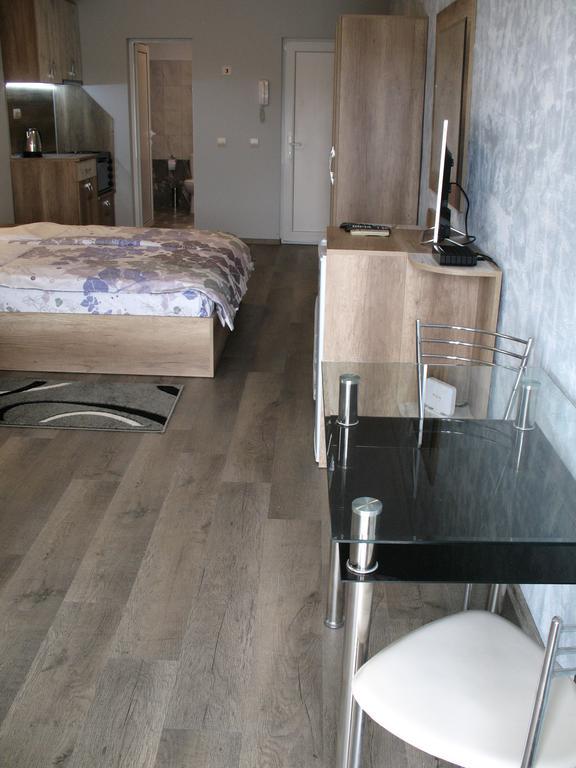 Апартаменты Leon Rent Studio 8 Велико-Тырново Экстерьер фото