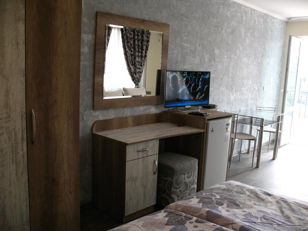 Апартаменты Leon Rent Studio 8 Велико-Тырново Экстерьер фото